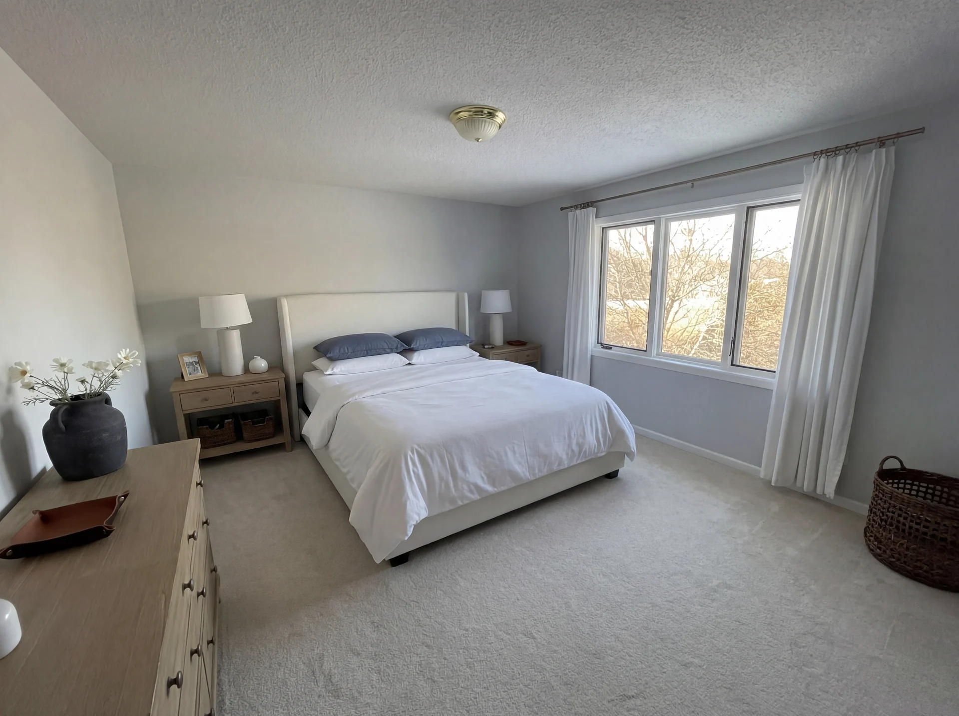 Bedroom lighting before